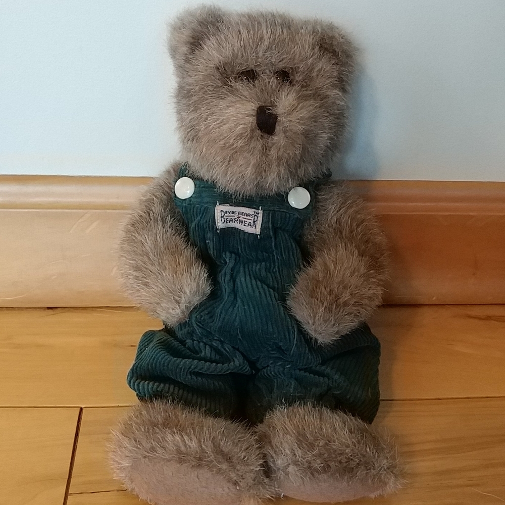 Boyds Bears Bear with Green Corduroy Overalls